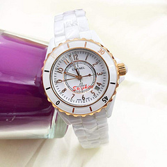 新作 Chanel シャネル 自動巻き 特価 腕時計偽物販売口コミ