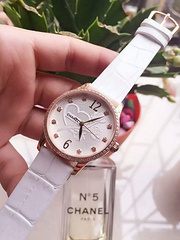 店長は推薦します Chanel シャネル クォーツ 腕時計最高品質コピー代引き対応