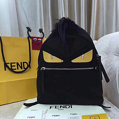  Fendi フェンディ バックパック メンズ レディース セール価格 コピーバッグ 販売