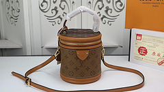 ブランド可能 Louis Vuitton ルイヴィトン ショルダーバッグトートバッグ レディース 7802236 レプリカ販売バッグ