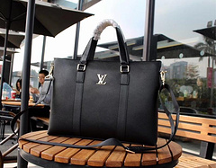  ルイヴィトン  Louis Vuitton 斜めがけショルダー バッグトートバッグビジネスバッグ メンズ 00011  激安販売口コミ