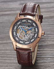 定番人気 Vacheron ヴァシュロン・コンスタンタン 自動巻き スーパーコピー腕時計通販