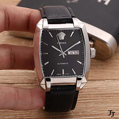 新作 Versace ヴェルサーチ 自動巻き 特価 スーパーコピーブランド腕時計激安販売専門店