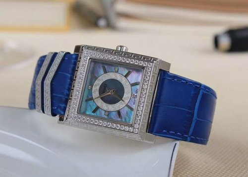 定番人気 Versace ヴェルサーチ クォーツ レディース スーパーコピーブランド腕時計激安国内発送販売専門店
