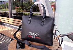 新入荷 グッチ Gucci ショルダーバッグビジネスバッグ 黒色 メンズ  G3270-1   スーパーコピー代引きバッグ