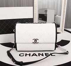 ブランド通販 シャネル  Chanel ショルダーバッグ レディース 6608 レプリカ 代引き