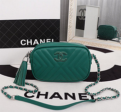 ブランド販売 シャネル  Chanel 斜めがけショルダー バッグ  レディース 8931  スーパーコピー代引き可能