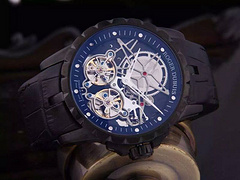 新作 Roger Dubuis ロジェ・デュブイ 自動巻き ブランドコピー腕時計激安販売専門店