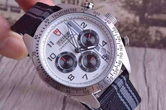  チュードル Tudor クォーツ スーパーコピー腕時計通販