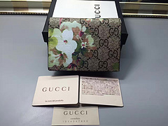 ブランド国内 Gucci グッチ  レディース 424896  ブランドコピー財布専門店